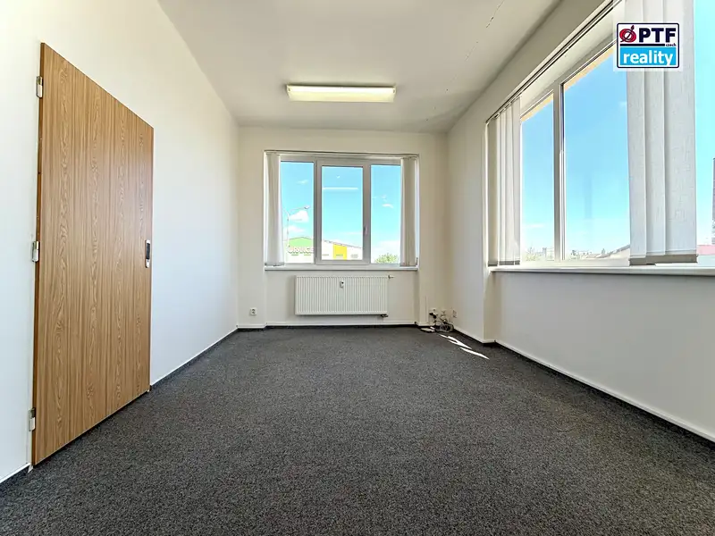 Pronájem komerčního prostoru, 16 m², Plzeň-město, Plzeň